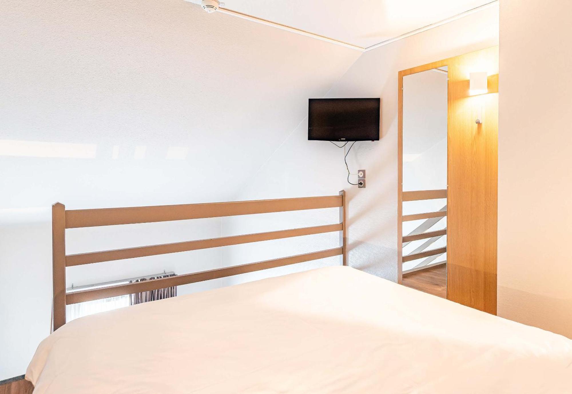 B&B Hotel Tours Parc Expo St-Avertin Saint-Avertin Exteriör bild
